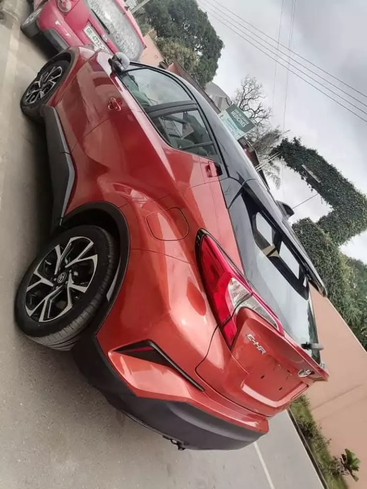 Toyota C-HR