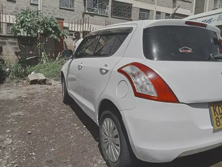 SUZUKI Swift
