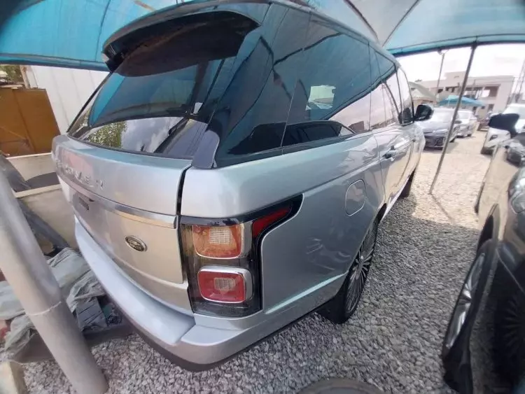 Land Rover RANGEROVER SUPERCHARGED