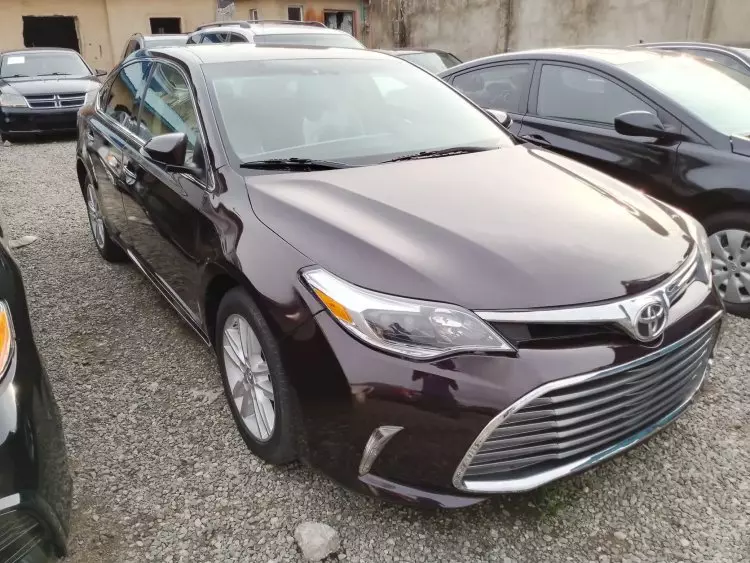 Toyota Avalon