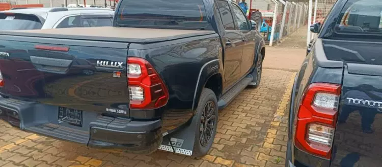 Toyota Hilux