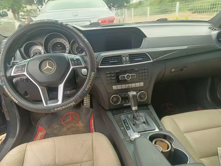 Mercedes-Benz C 350