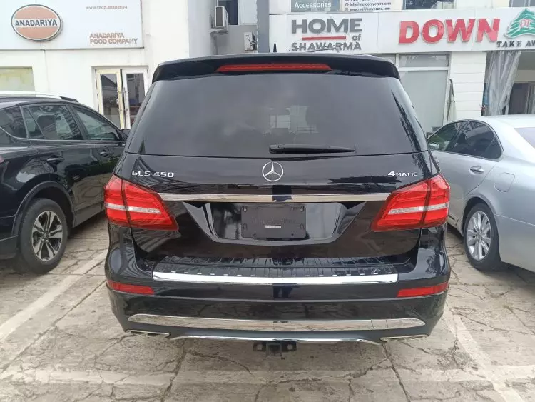 Mercedes-Benz GLS 450