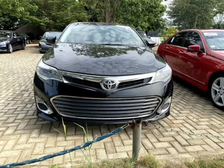 Toyota Avalon
