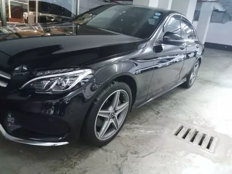 Mercedes-Benz C 200