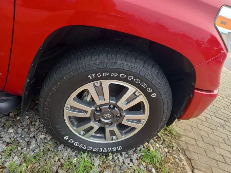 Toyota Tundra
