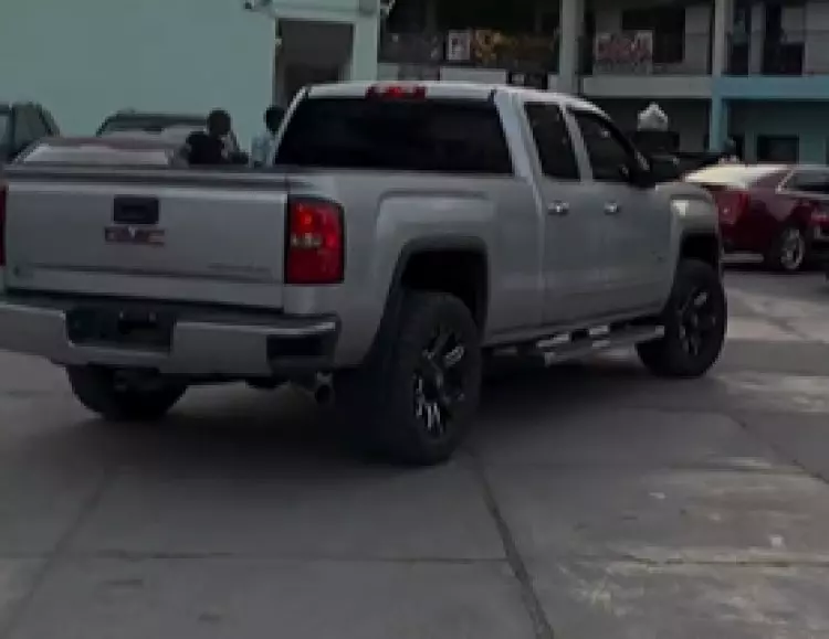 GMC Sierra