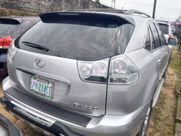 Lexus RX 330