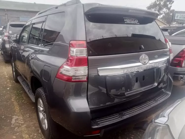 Toyota Landcruiser prado TX