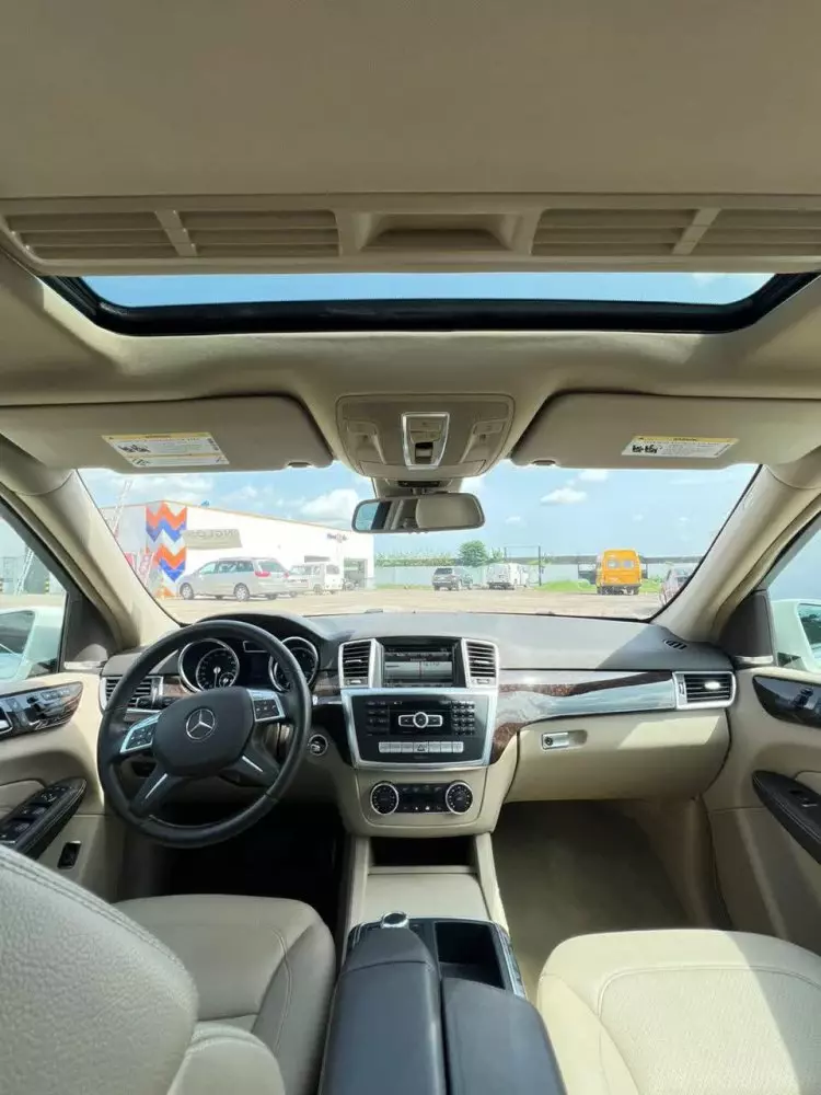 Mercedes-Benz ML 350