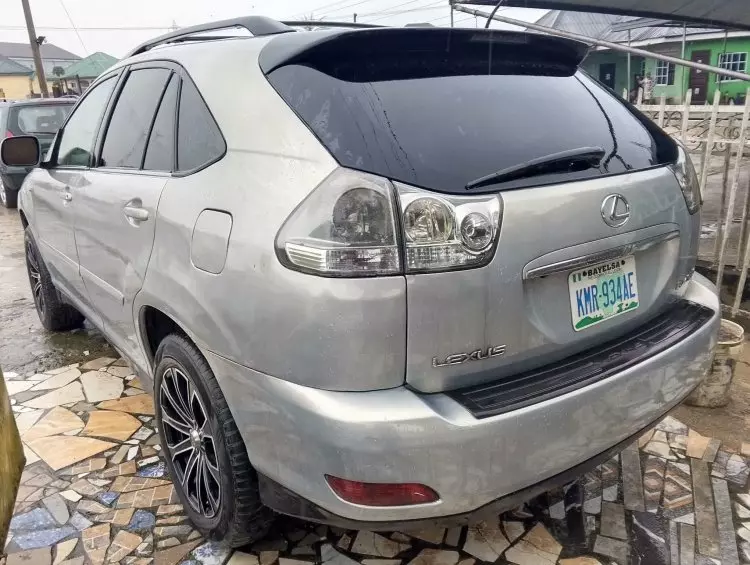 Lexus RX 330