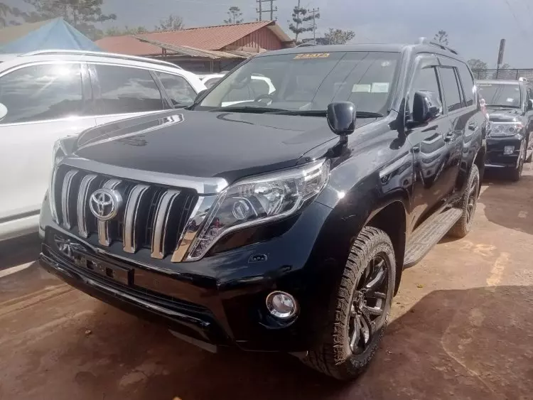 Toyota Landcruiser Prado