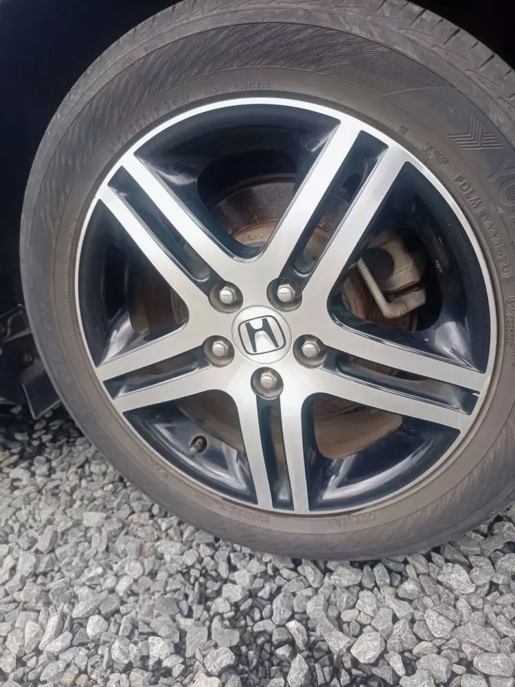 Honda Odyssey Absolute