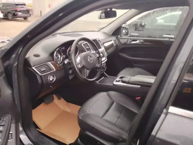 Mercedes-Benz ML 350