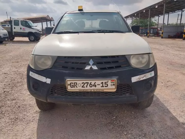 Mitsubishi L200 D/C GL Did