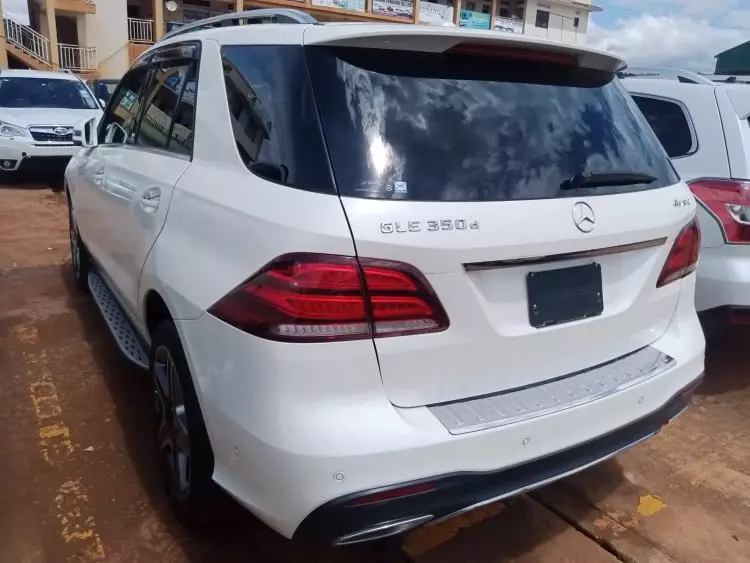 Mercedes-Benz GLE 350