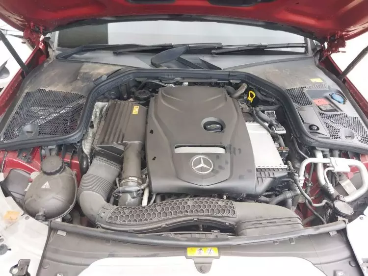 Mercedes-Benz C 200