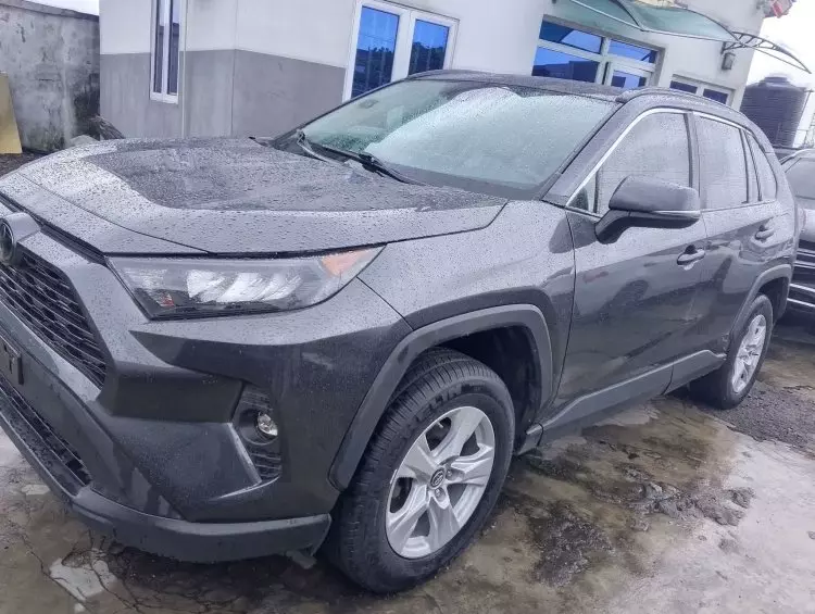 Toyota RAV 4