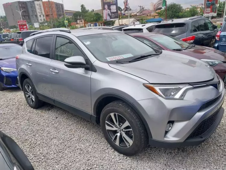 Toyota RAV 4