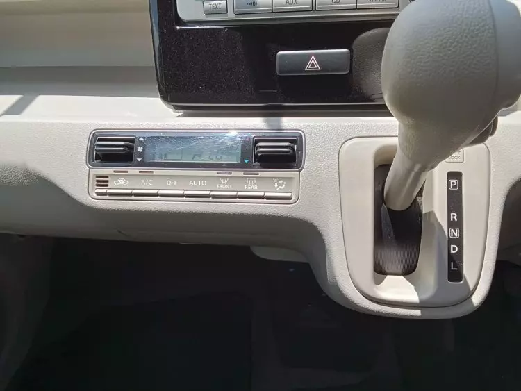 SUZUKI Wagon R