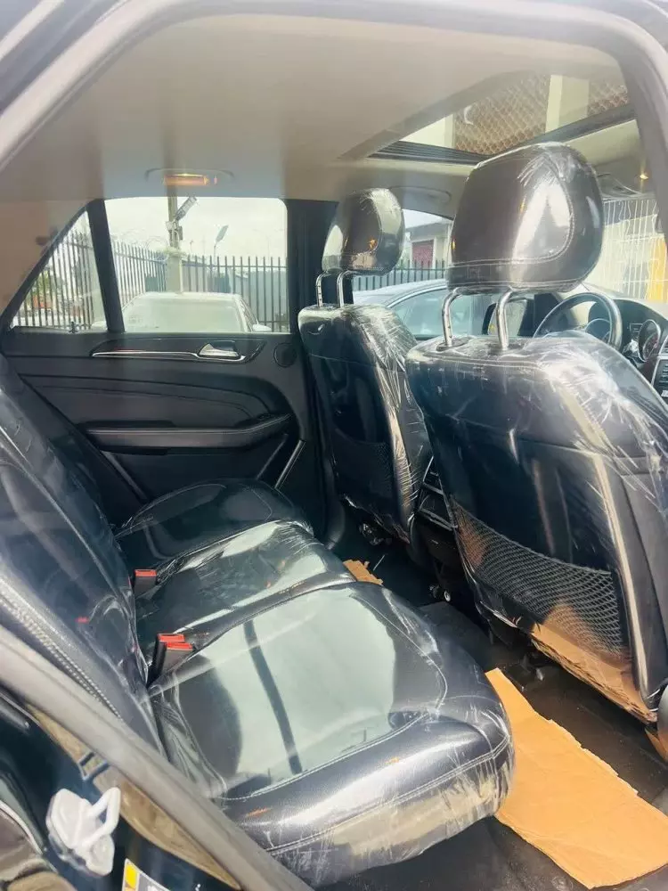 Mercedes-Benz ML 350