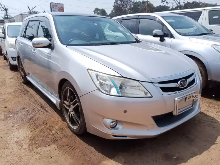 Subaru Exiga