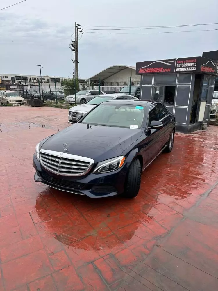 Mercedes-Benz C 300