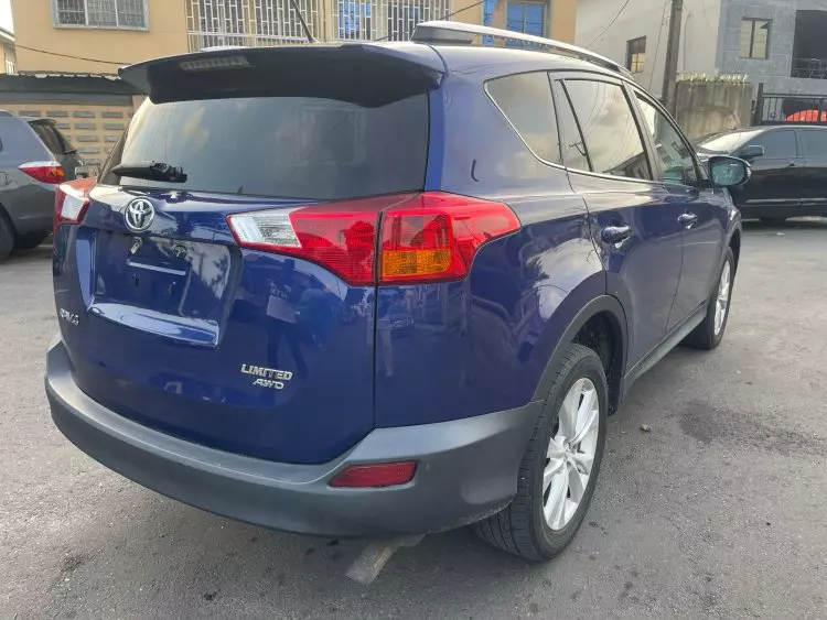 Toyota RAV 4