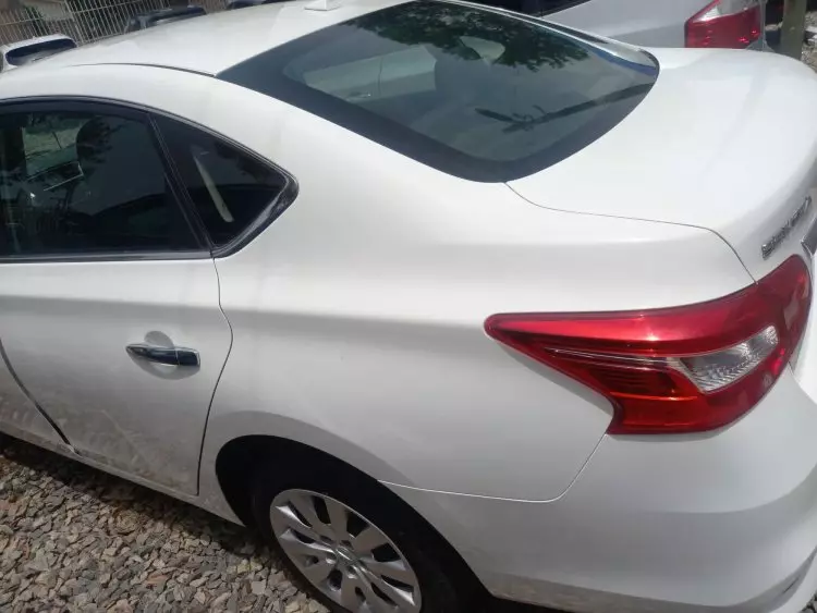 Nissan Sentra