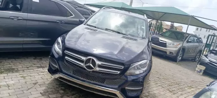 Mercedes-Benz GLE 350