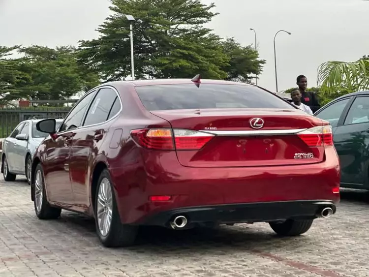 Lexus ES 350