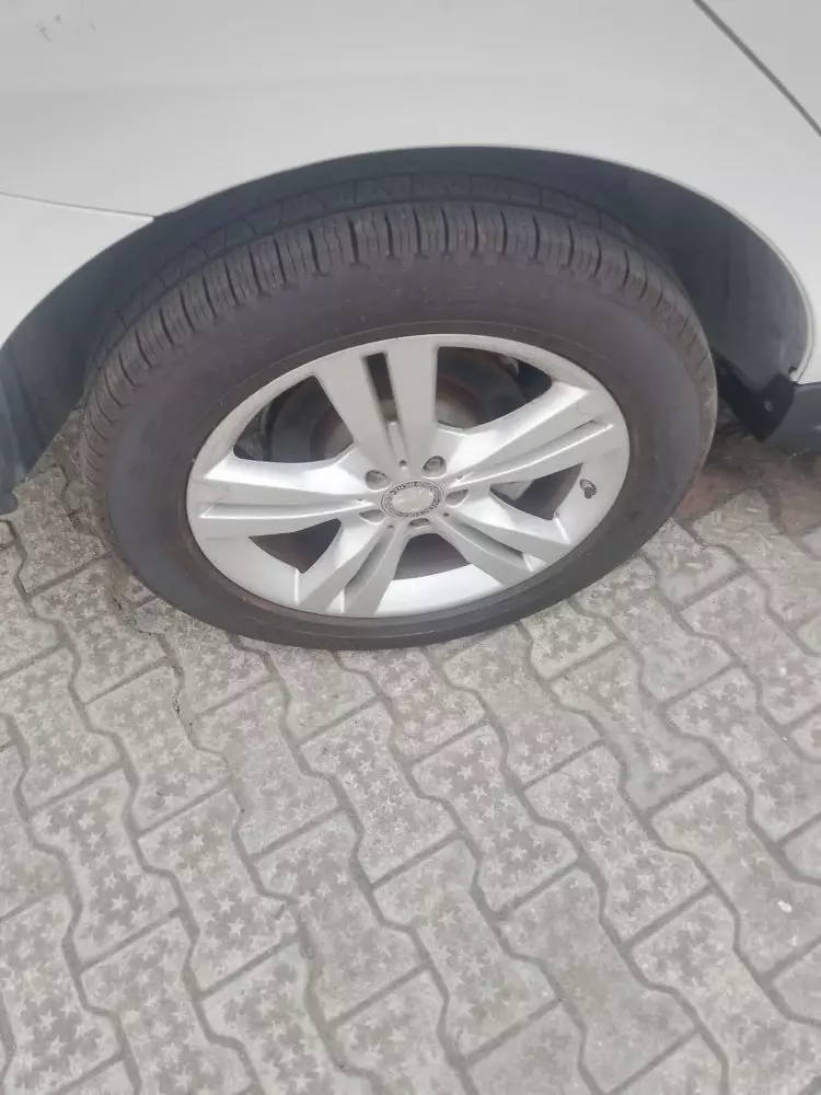 Mercedes-Benz ML 350