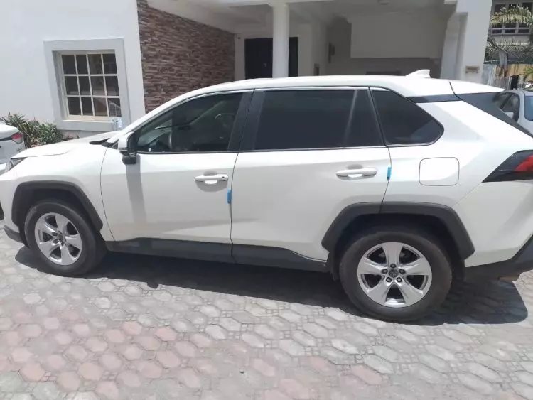 Toyota RAV 4