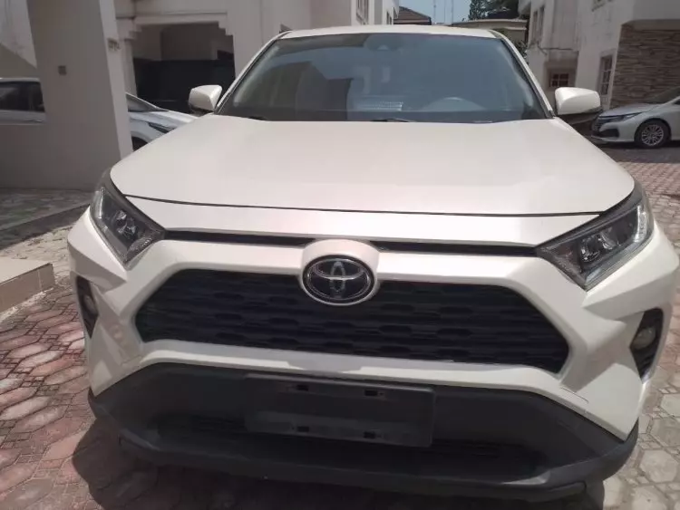 Toyota RAV 4