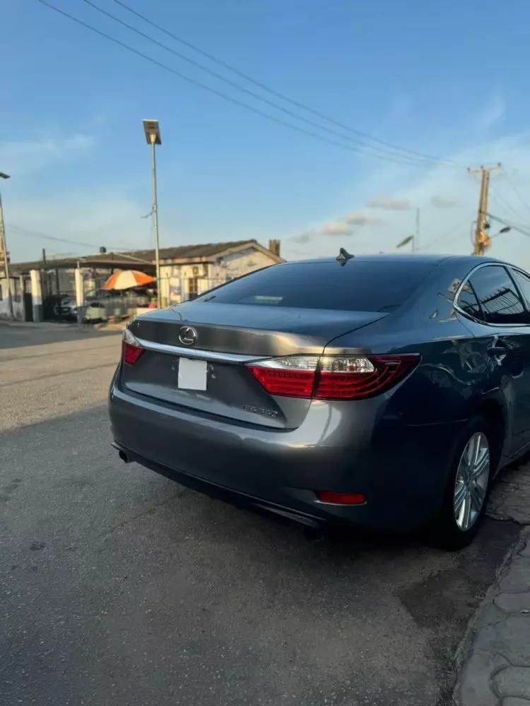 Lexus ES 350