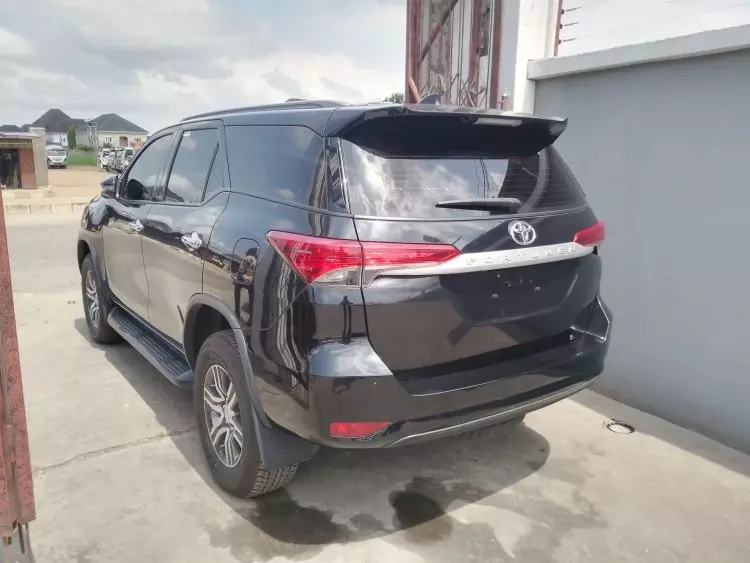 Toyota Fortuner