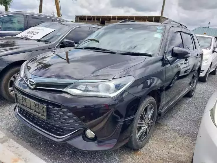 Toyota Fielder