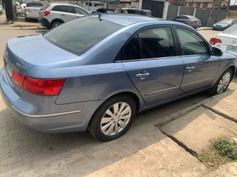 2010 Hyundai Sonata