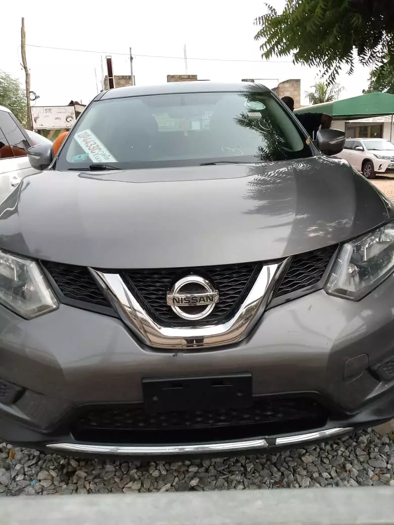 Nissan Rogue