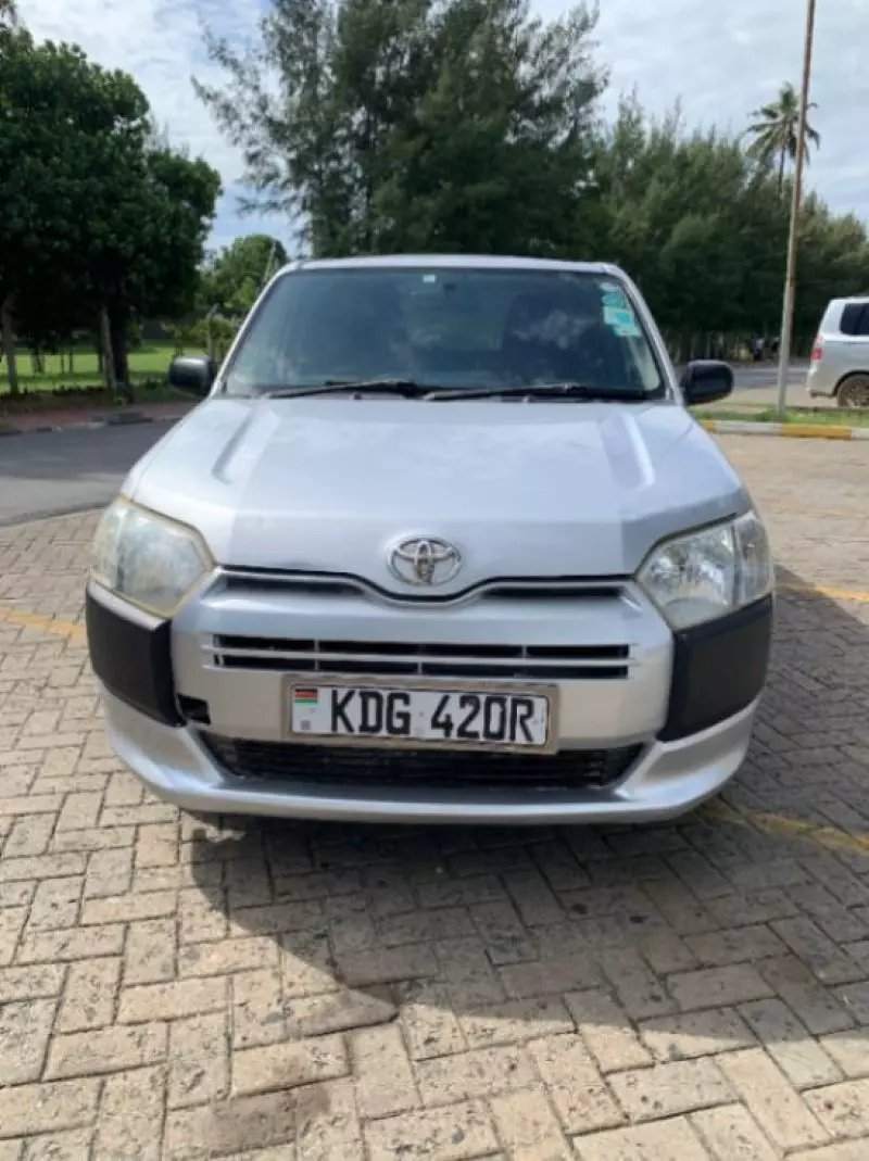 Toyota Probox    - 2015