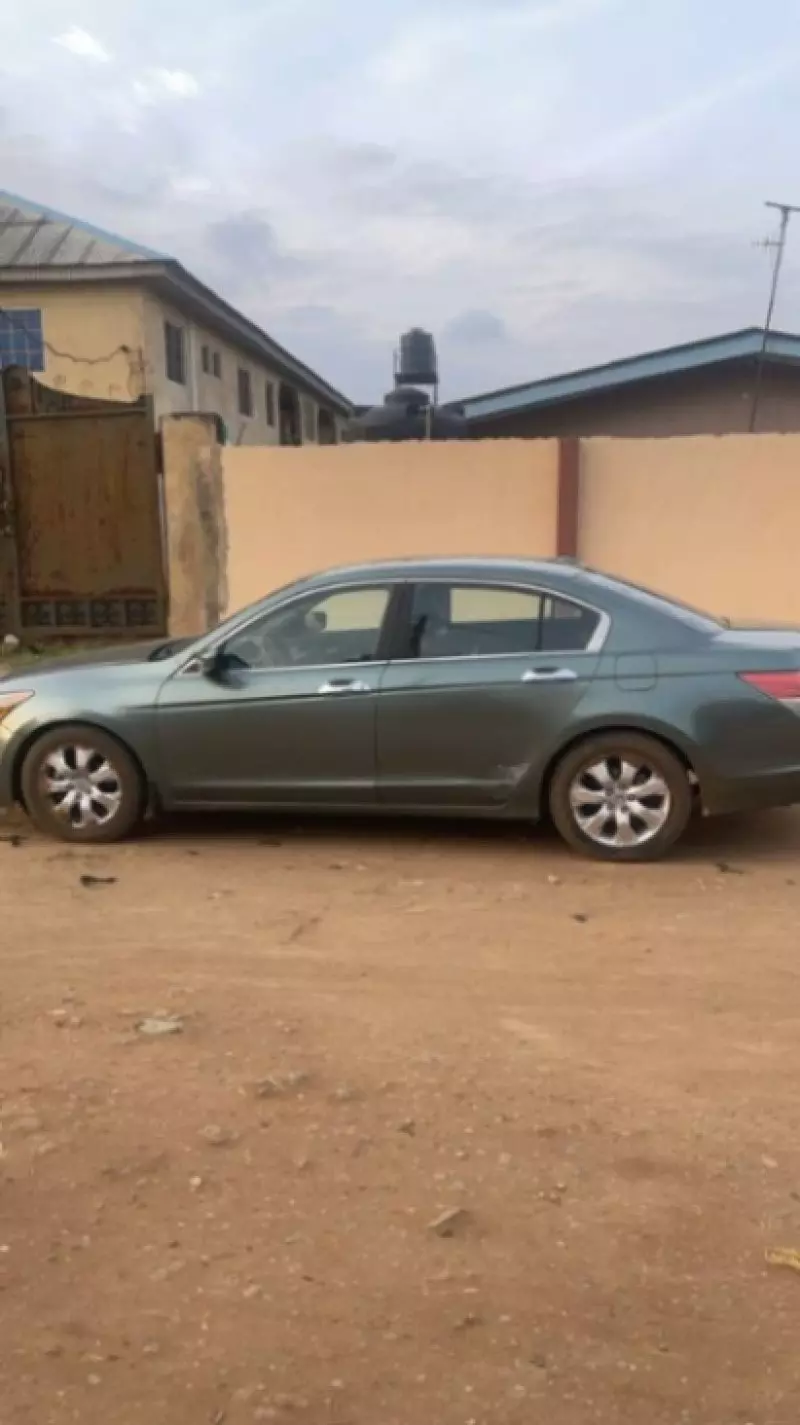 Honda Accord   - 2008