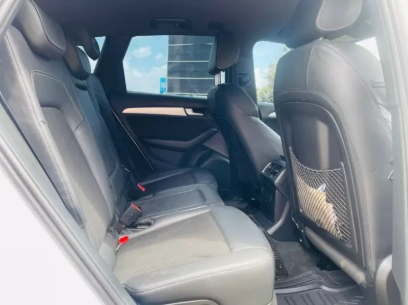 Audi Q5   - 2016
