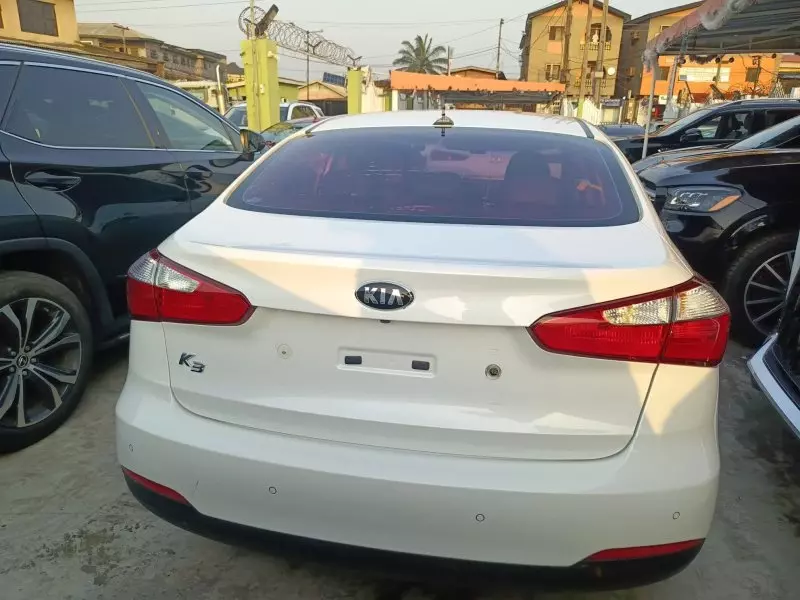 KIA K3