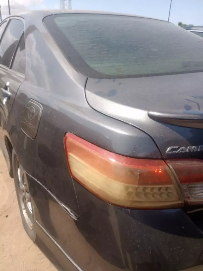 Toyota camry   - 20087