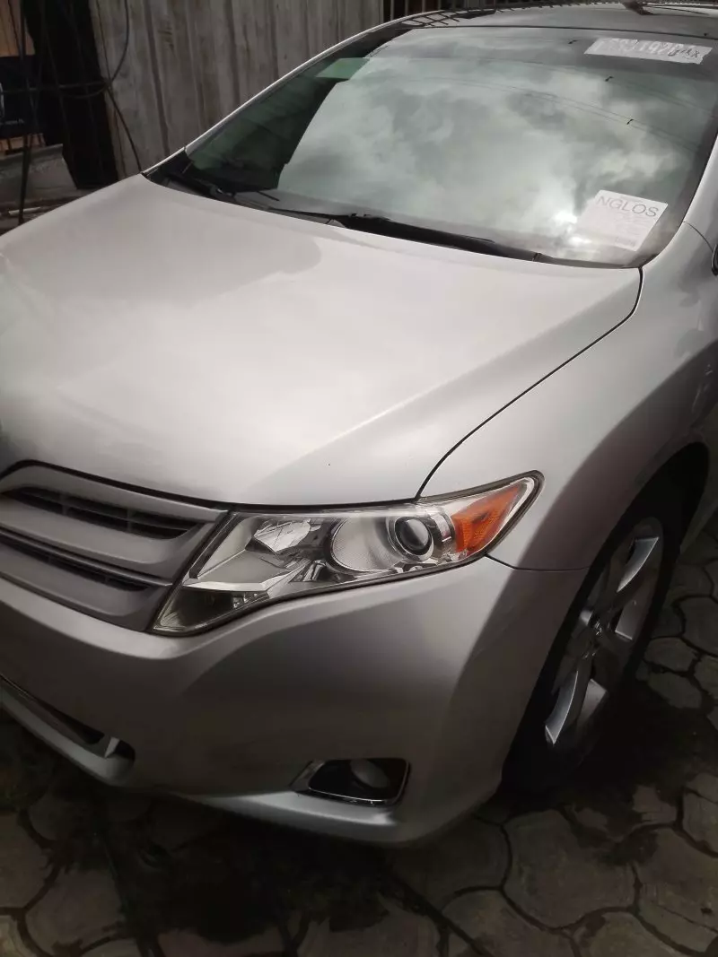 Toyota Venza   - 2011