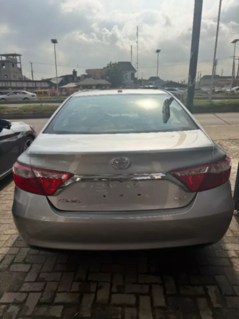 Toyota Camry   - 2017