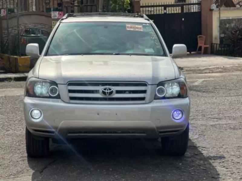 Toyota Highlander - 2005