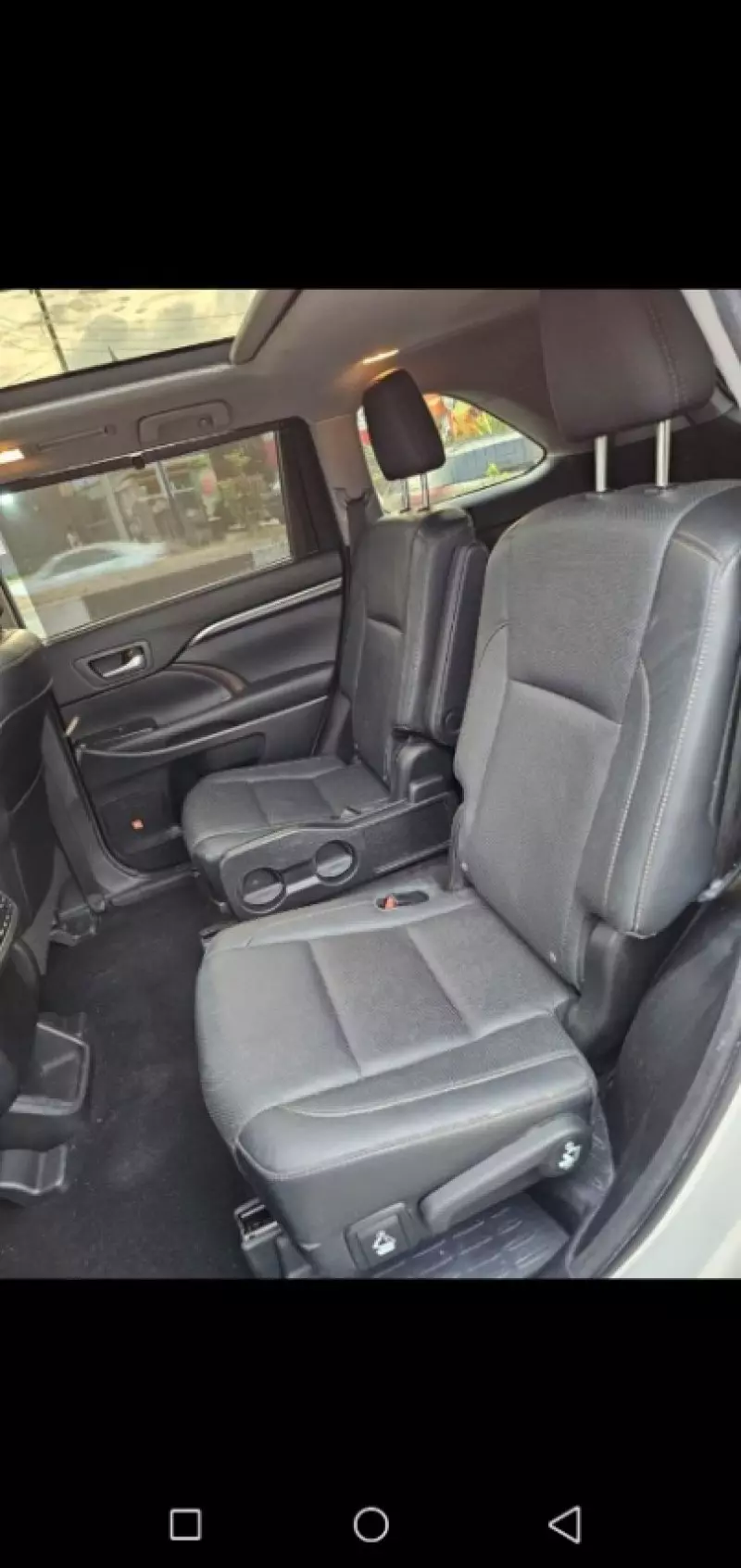 Toyota Highlander   - 2014