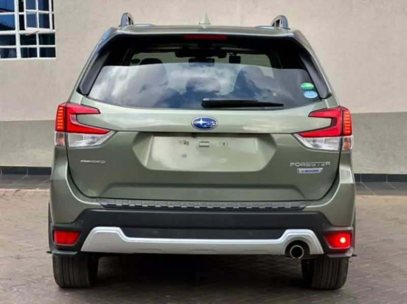 Subaru Forester   - 2018