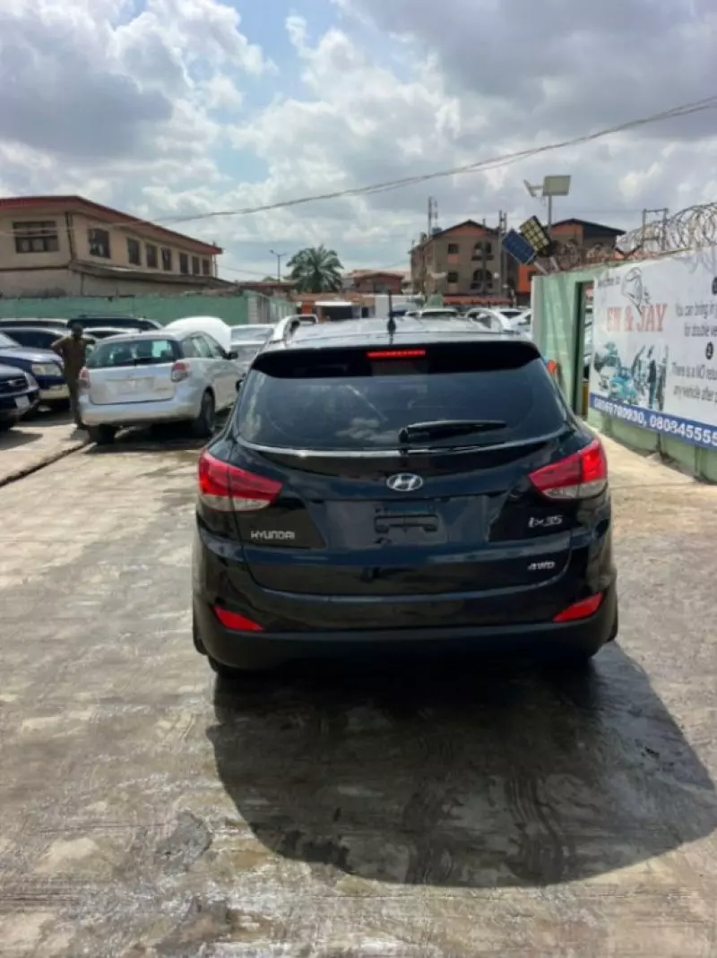 Hyundai ix35   - 2011